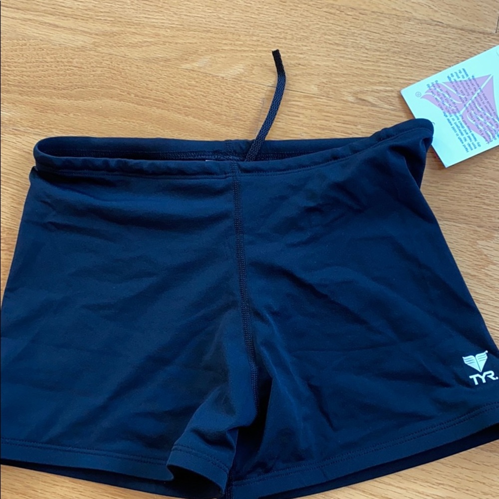 TYR men’s swimsuit NWT size 30